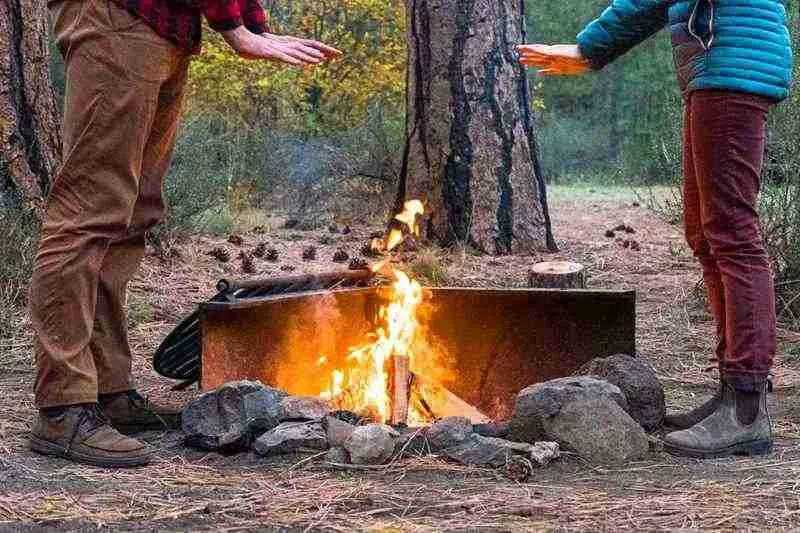 Quickly Master The Art Of How To Make A Campfire In Just A Few Steps 6 fall camping tips campfire.jpg copy