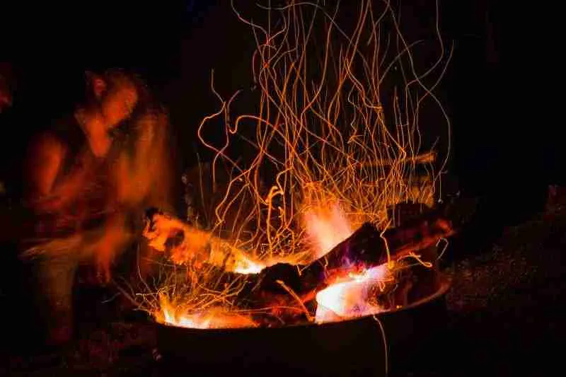 Quickly Master The Art Of How To Make A Campfire In Just A Few Steps 8 p13888 2907446836 6 copy