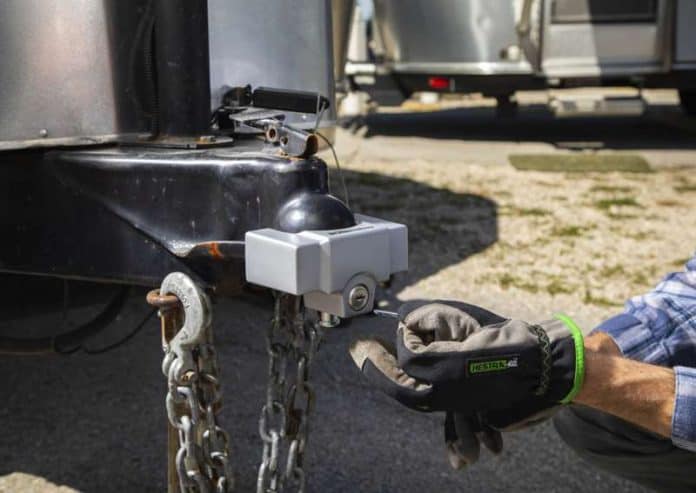 how to prevent trailer theft 800X567 how to prevent trailer theft